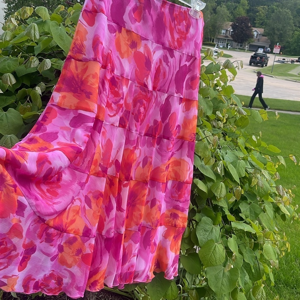 Bright colorful boho flowy skirt pink orange 90’s size 14 P elastic waist